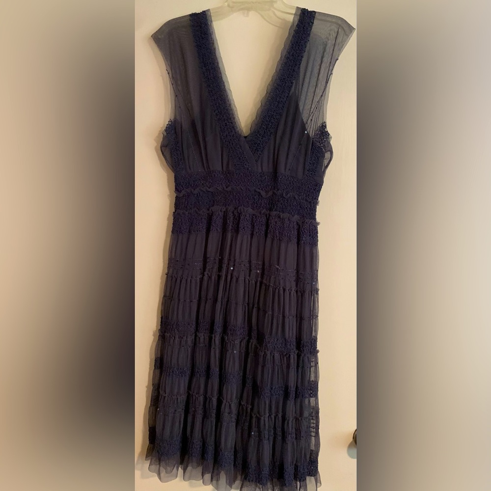 Max Studio Semi-Formal